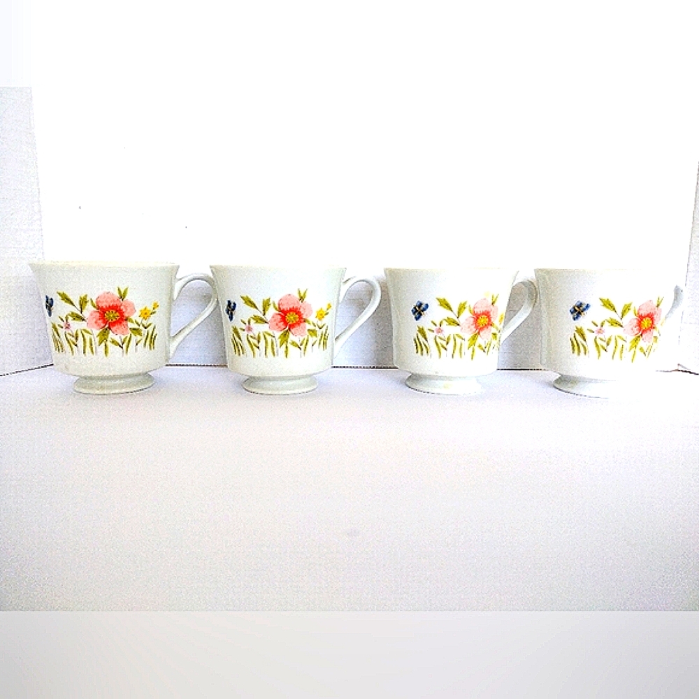 Set Of 4 Vintage Andrea By Sadek Country Flowers Tea Cups 6131 Floral Co…